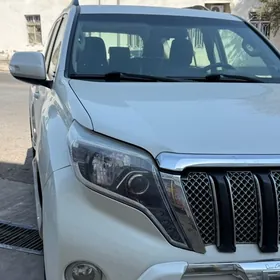 Toyota Land Cruiser Prado 2014