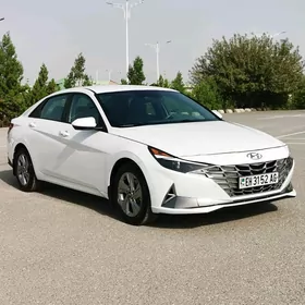 Hyundai Elantra 2021