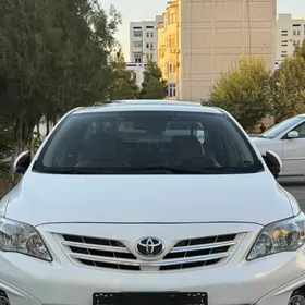 Toyota Corolla 2013