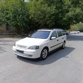 Opel Astra 2000