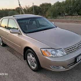 Toyota Avalon 2003