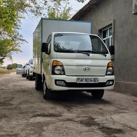 Kia Bongo 2014