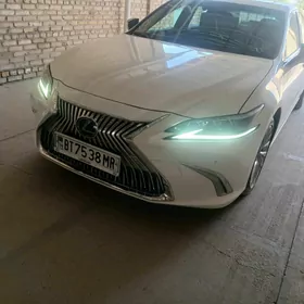 Lexus ES 350 2021