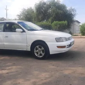 Toyota Corona 1993