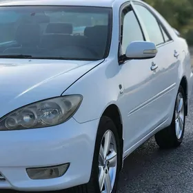 Toyota Camry 2004
