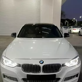 BMW F30 2013