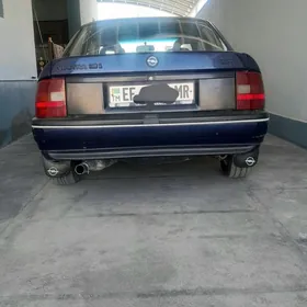 Opel Vectra 1990