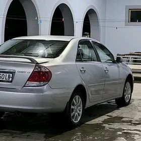 Toyota Camry 2003