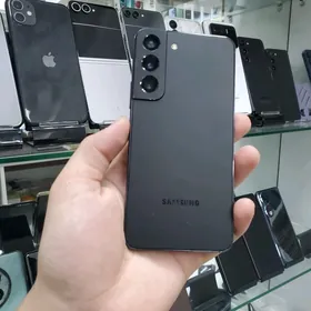 Samsung S22 8/256gb