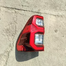 Hilux fara