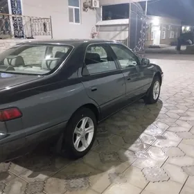 Toyota Camry 1998