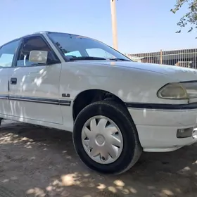 Opel Astra 1992