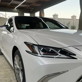 Lexus ES 350 2020
