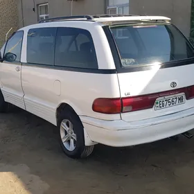 Toyota Previa 1991