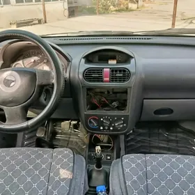 Chevrolet Aveo 2003