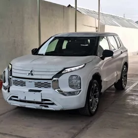 Mitsubishi Outlander 2021