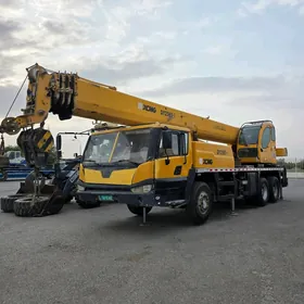 XCMG 25 2013