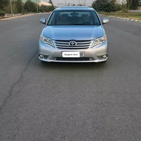 Toyota Avalon 2010