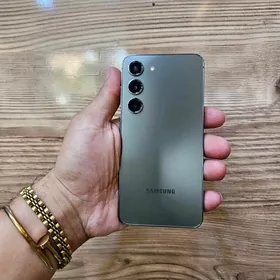 Samsung S23