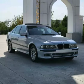 BMW E39 1998