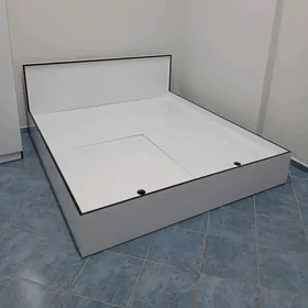 krowat/кровать