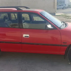 Opel Astra 1993