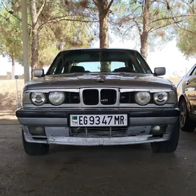 BMW 525 1992