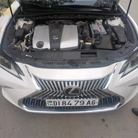 Lexus ES 350 2018
