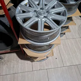 Grand R16