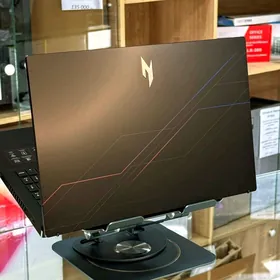 i9-13 / RTX 5050 / 64 GB RAM