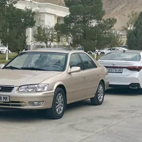 Toyota Camry 2001