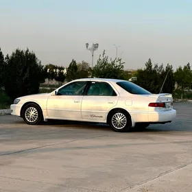 Toyota Camry 2001