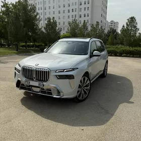 BMW X7 2023