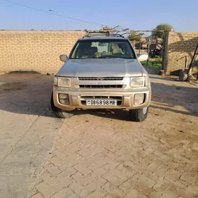 Infiniti QX4 2001