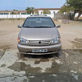 Toyota Sienna 2002