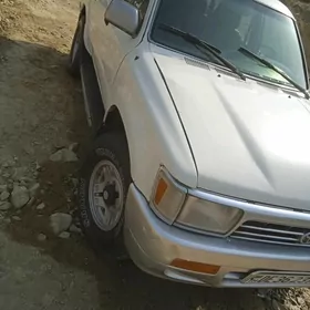 Toyota 4Runner 1995