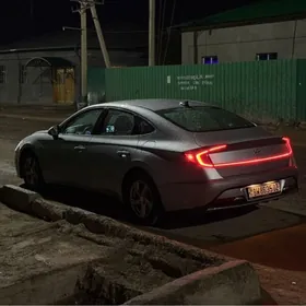 Hyundai Sonata 2020