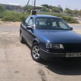 Opel Vectra 1992