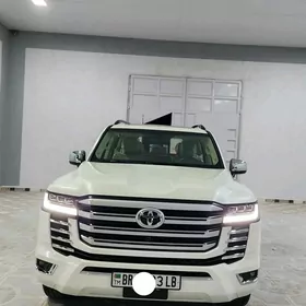 Toyota Land Cruiser 2025