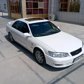 Toyota Camry 2001
