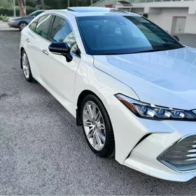 Toyota Avalon 2019