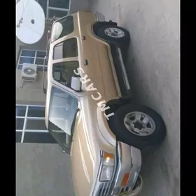Toyota 4Runner 1995
