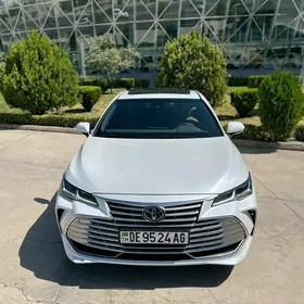 Toyota Avalon 2020