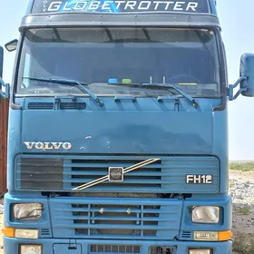 Volvo 760 1999