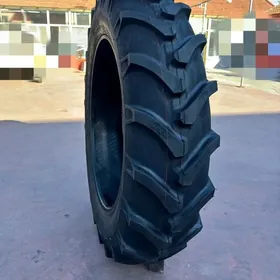 Traktor 15.5/R38 480/70R34