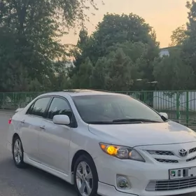 Toyota Corolla 2012