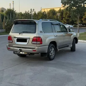 Toyota Land Cruiser 2004