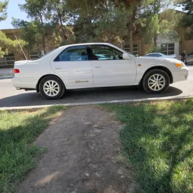 Toyota Camry 1998