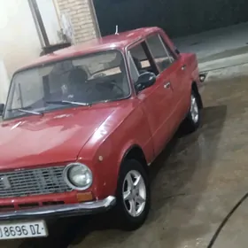Lada 2104 1980