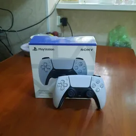 PS5-джойстик